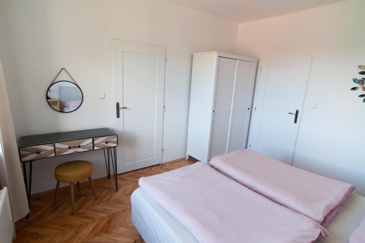 Apartman Na Kamenci Teplice nad Metují Zewnętrze zdjęcie
